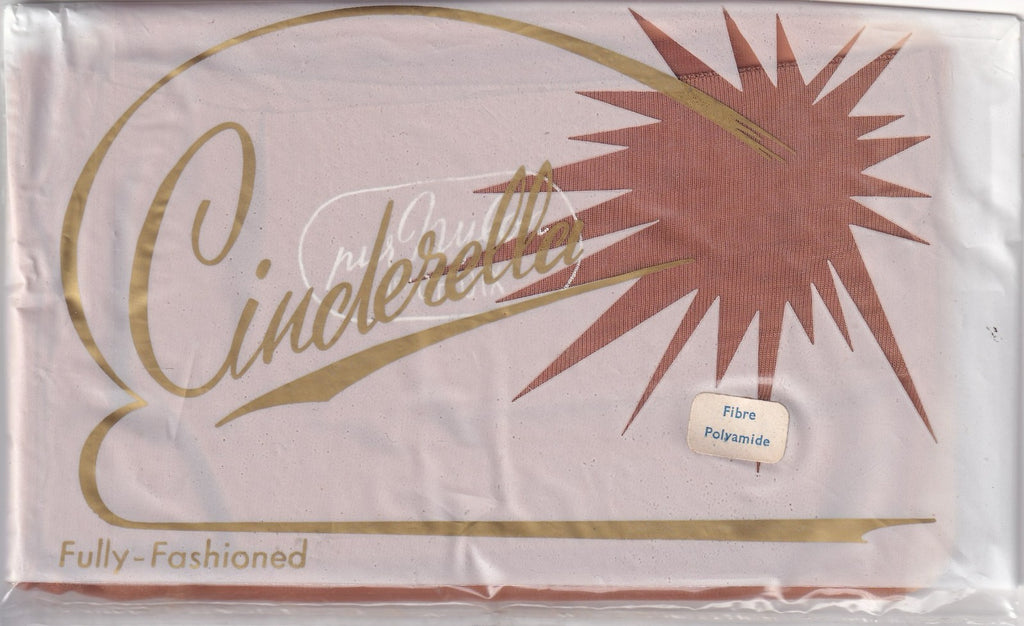 Bas couture Cinderella 10 coloris 4 tailles. Fully Fashioned Stockings