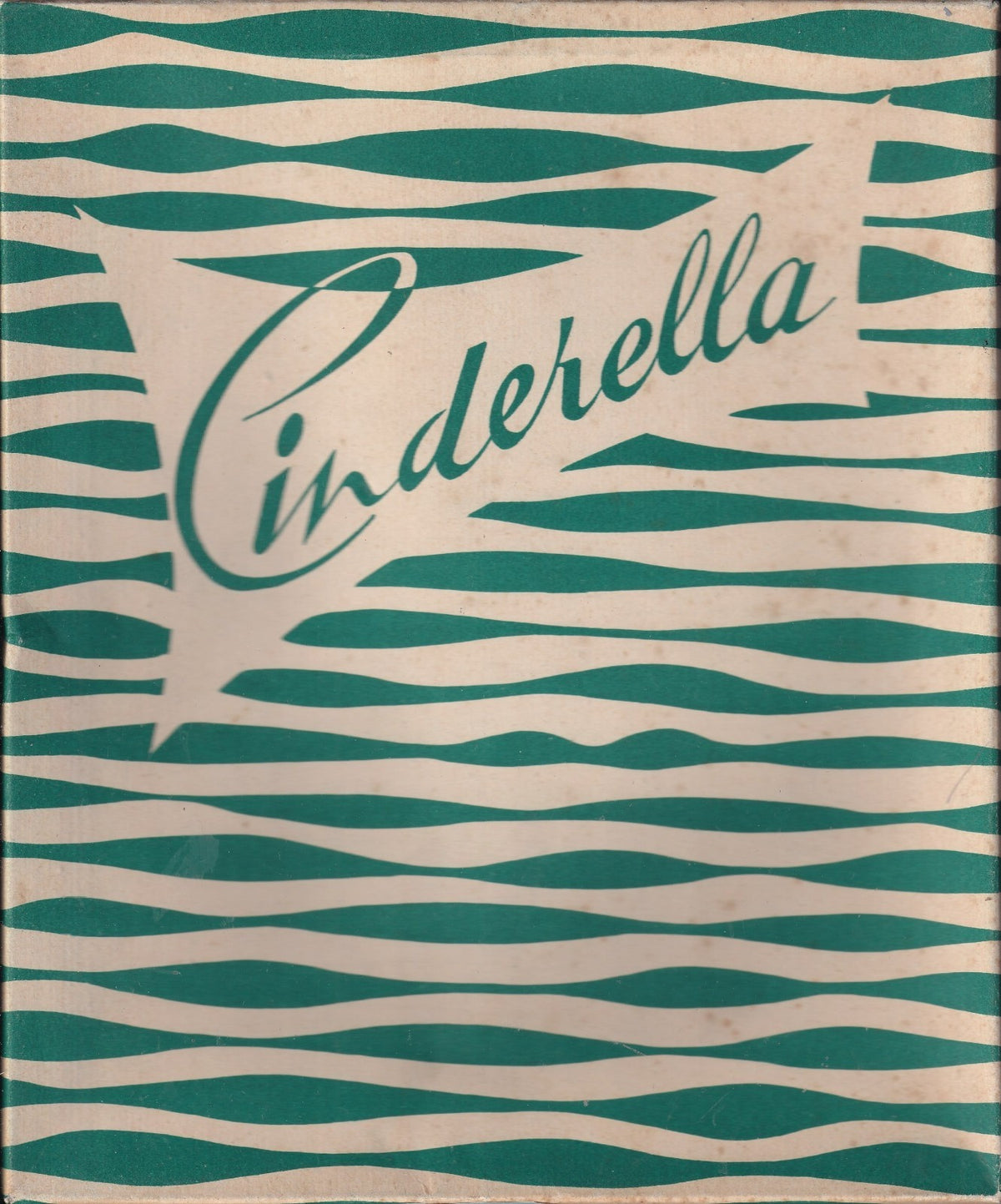 Bas couture Cinderella 10 coloris 4 tailles. Fully Fashioned Stockings